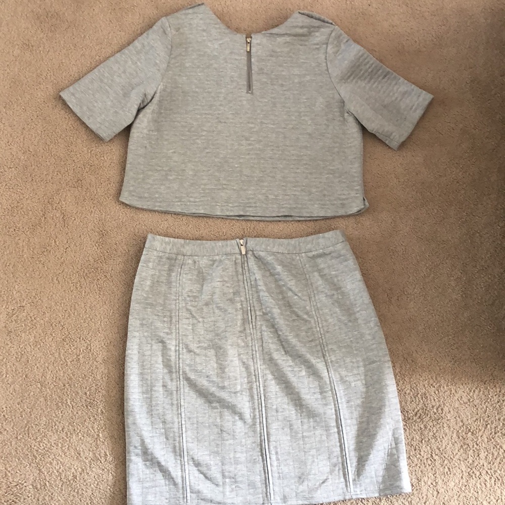Gray shirt and skirt set - Picture 6 of 6